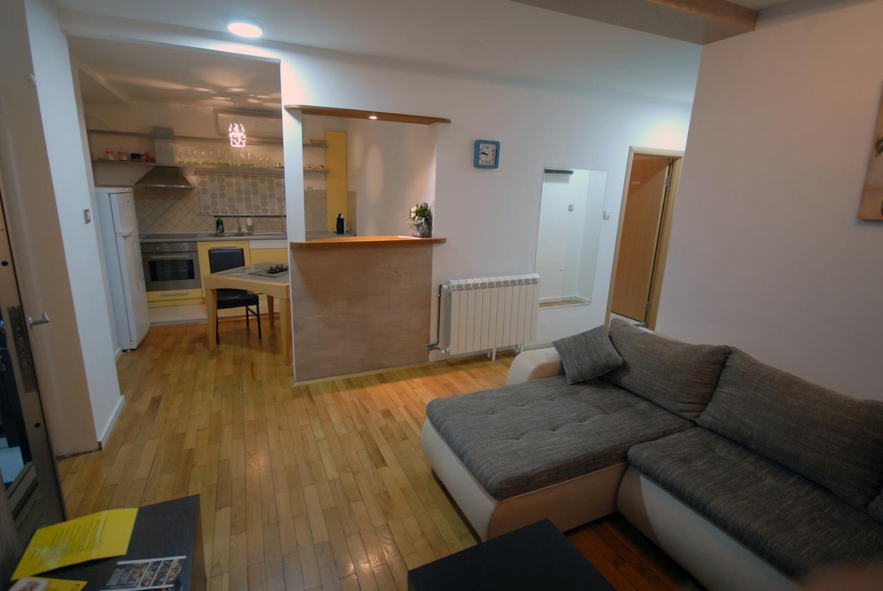 בלגרד Franstal Apartments מראה חיצוני תמונה