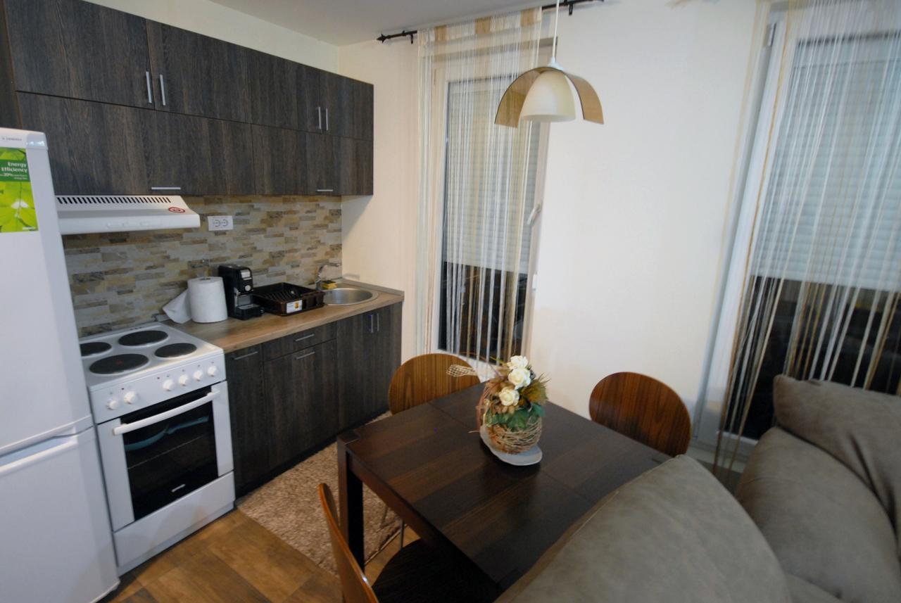 בלגרד Franstal Apartments מראה חיצוני תמונה