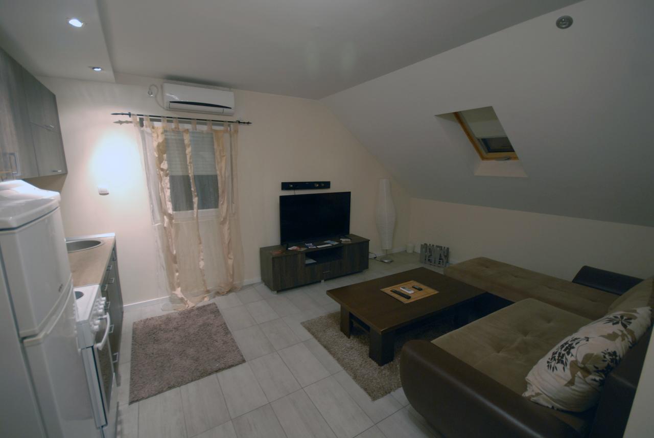 בלגרד Franstal Apartments מראה חיצוני תמונה